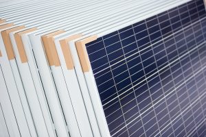 Lee más sobre el artículo ¿Por qué los paneles solares tienen una vida limitada?